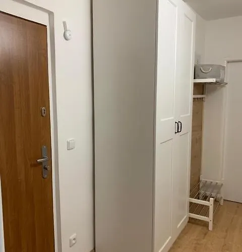 30 Apartment *